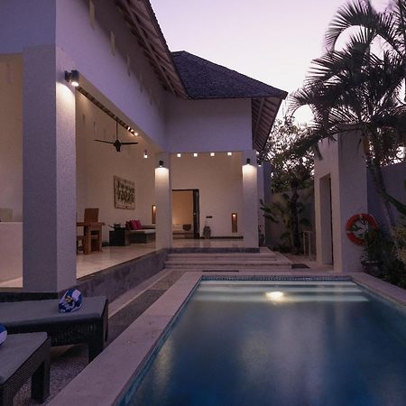 The Seminyak Suite - Private Villa Buitenkant foto