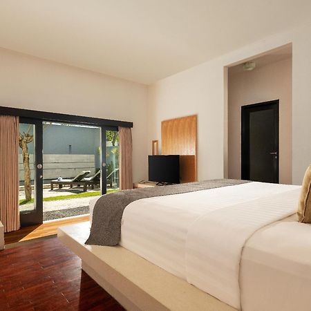 The Seminyak Suite - Private Villa Buitenkant foto