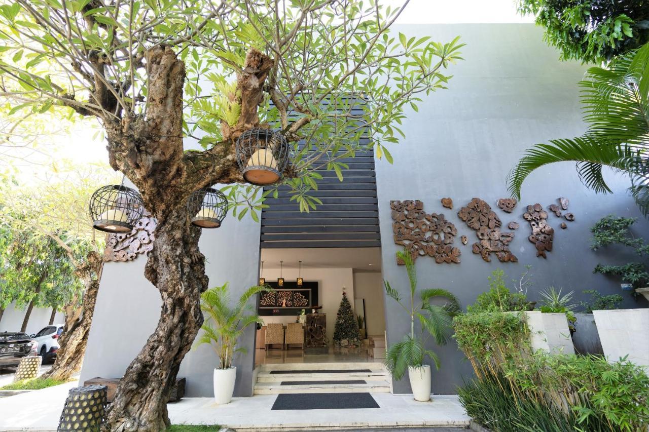The Seminyak Suite - Private Villa Buitenkant foto