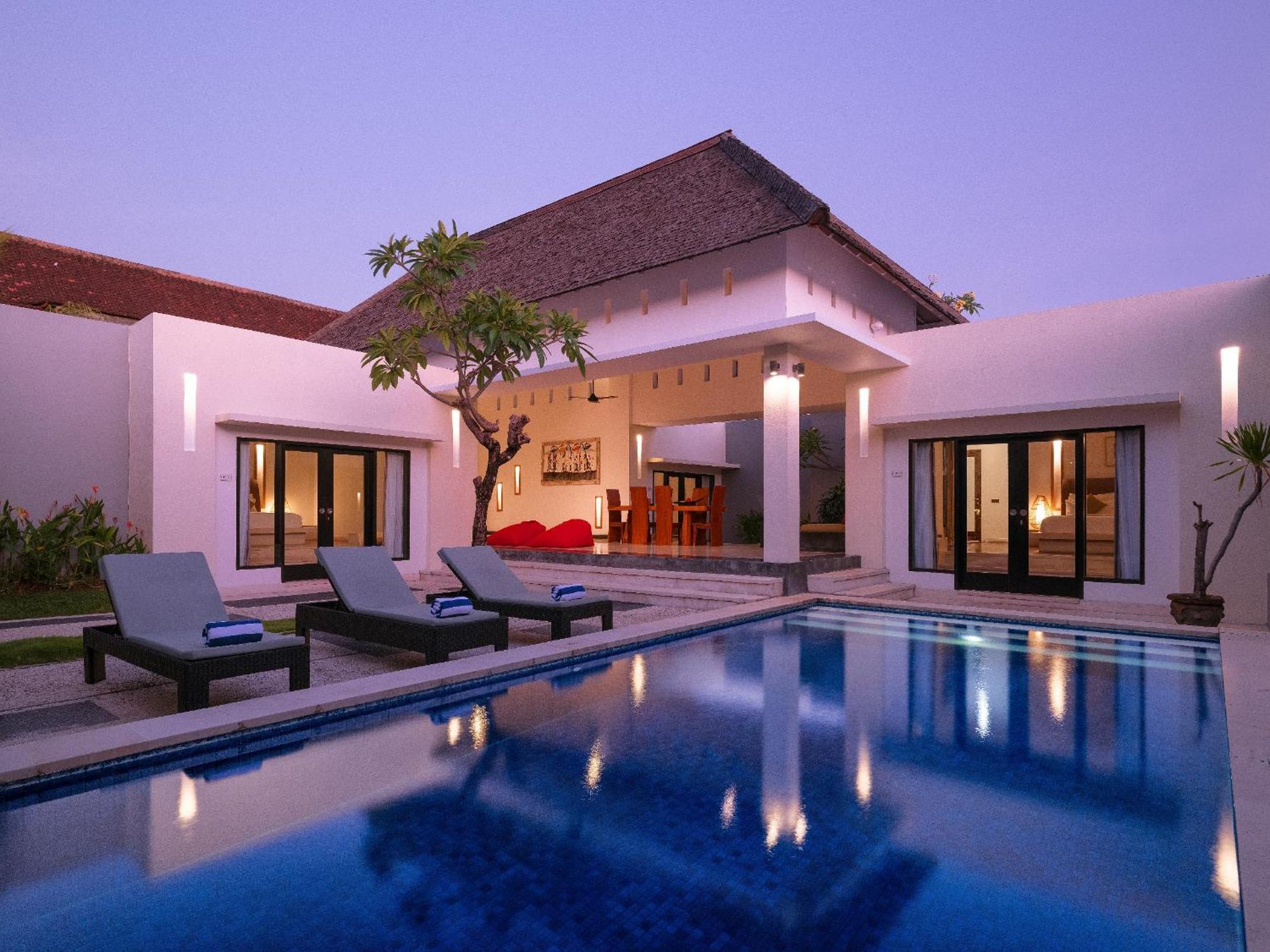 The Seminyak Suite - Private Villa Buitenkant foto