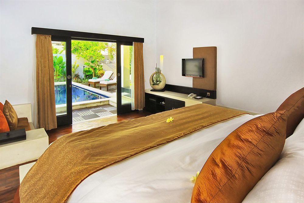 The Seminyak Suite - Private Villa Buitenkant foto